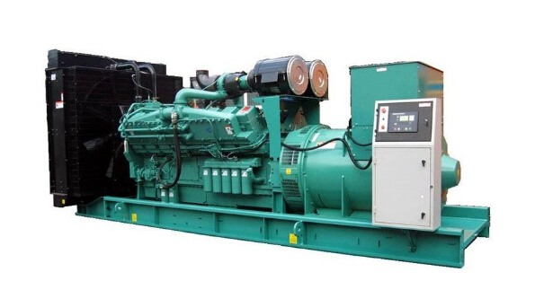 东方全新常柴200kw大型柴油发电机组